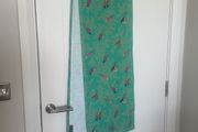 Sara Miller London Table Runner .