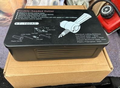 Double headed cutter