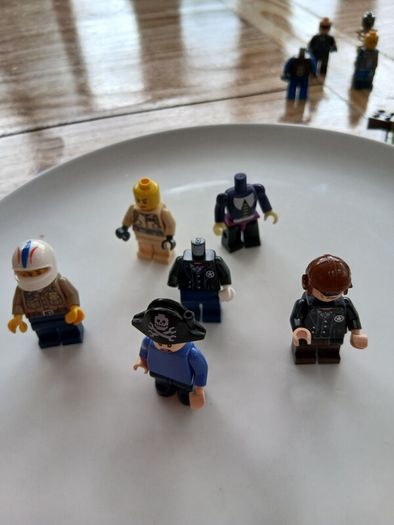 Lego Mini-figs