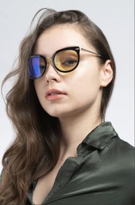 Female Gunnar Lahti glasses