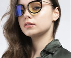 Female Gunnar Lahti glasses