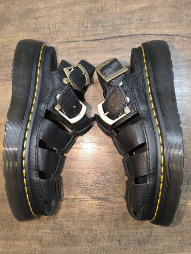 doc martens sandals size UK 8(new)