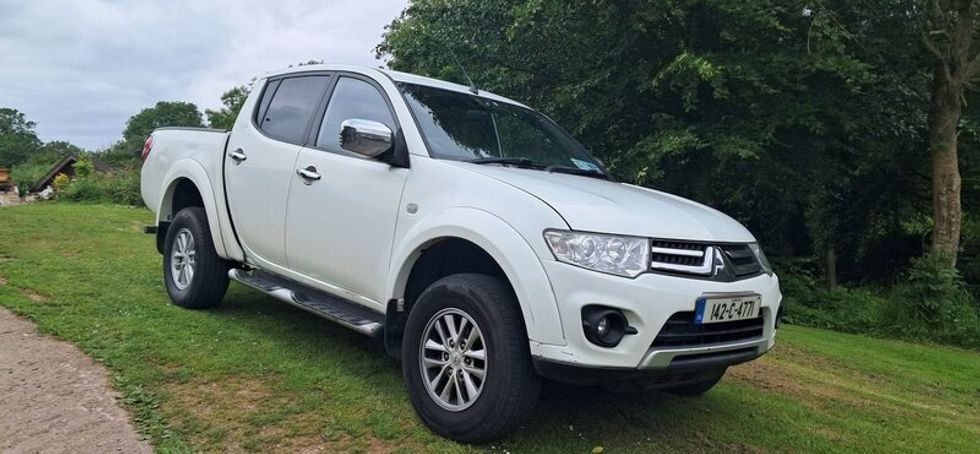 Mitsubishi L200 2014