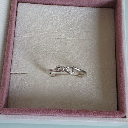 Pandora infinity knot ring size 54(no box)