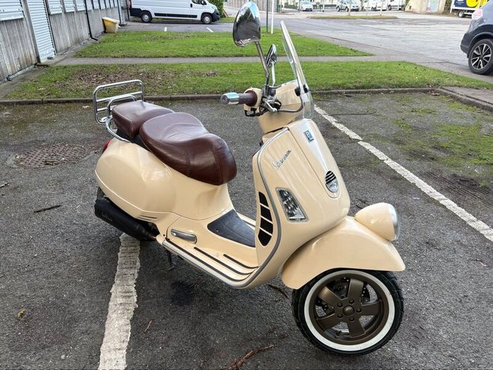 Vespa GTV