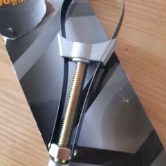 New Oil filter tool