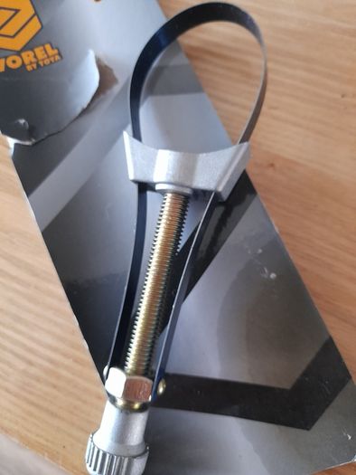 New Oil filter tool