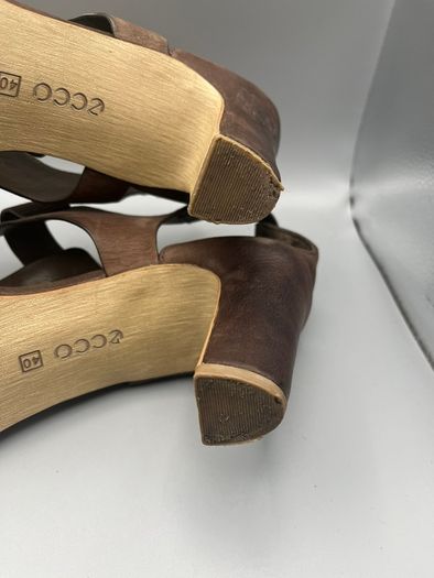 ECCO Ladies Brown Leather High Heel Sandals Size 9 EU40
