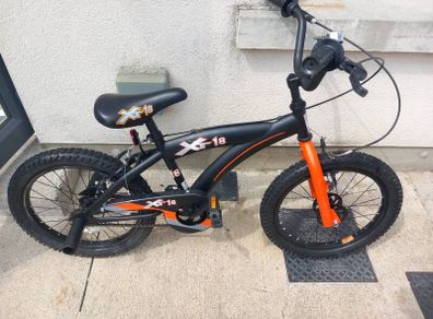 XR18 Kids bike size 18 inch wheels