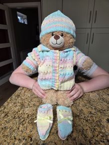 Handknitted newborn gift set