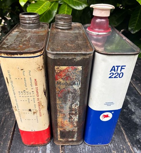 Vintage Mobil and Mobiloil Tins
