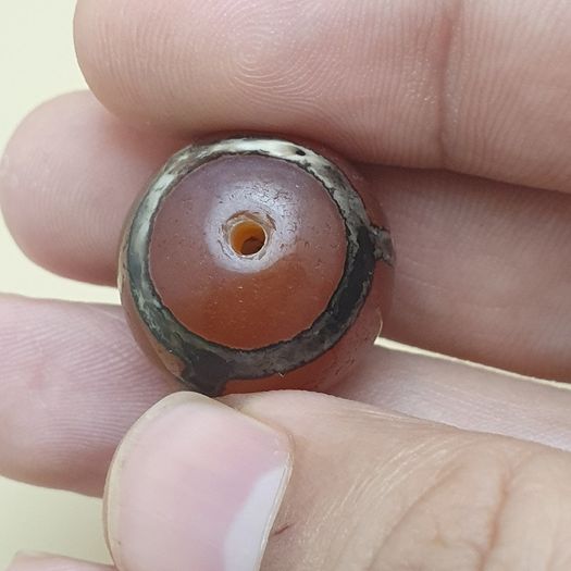 Lot of 2 Vintage Etched Carnelian Agate Beads