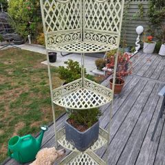 flower pot shelf