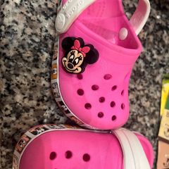 Minnie Mouse Crocs size 5C