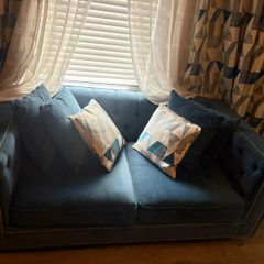 Sofa Set (2 Seater & 4 Seater)