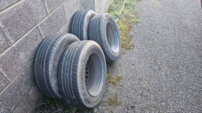 3 Tyres