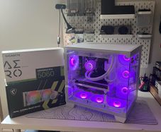 White RTX 5060 Gaming PC | i7-11700F | 32GB RAM | 1TB SSD | Liquid Cooled
