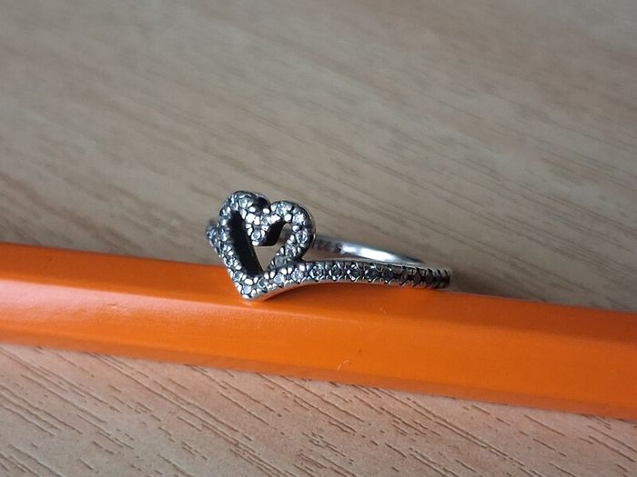 Pandora Sparkling Wishbone Heart silver ring  size 48