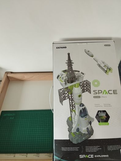 Like new Big Space Exploring Rocket Launch Playset  with Smoke Effects