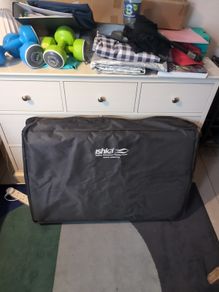 ishka massage table