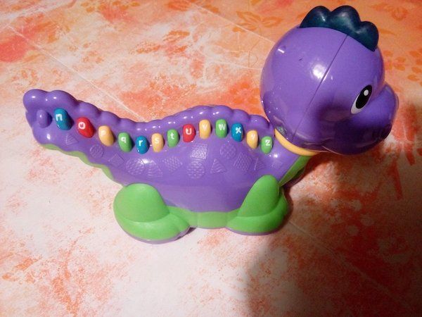 LeapFrog Lettersaurus - ABC colours & sounds dino - baby & toddler toy dinosaur