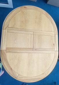 Round dinning table extendable