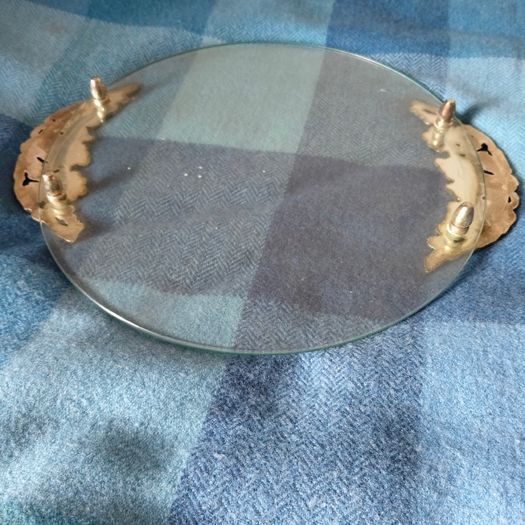 Vintage Serving Platter/Centre Plate
