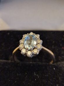 9ct gold ring
