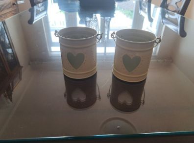 Cream heart candle holders