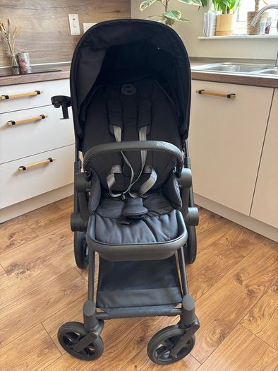 Cybex Priam Travel System