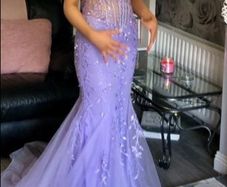 Rosie's Closet stunning Lilac Debs dress