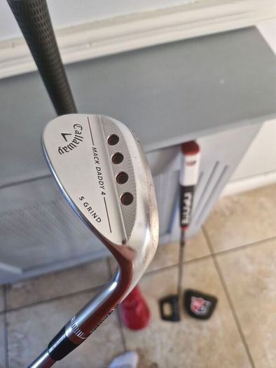 golf clubs