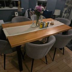 Table and 6 chairs