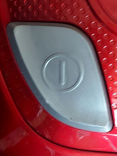 Morphy Richards Vacuum Cleaner, Model 980564, Red, in excellent condition and great suction