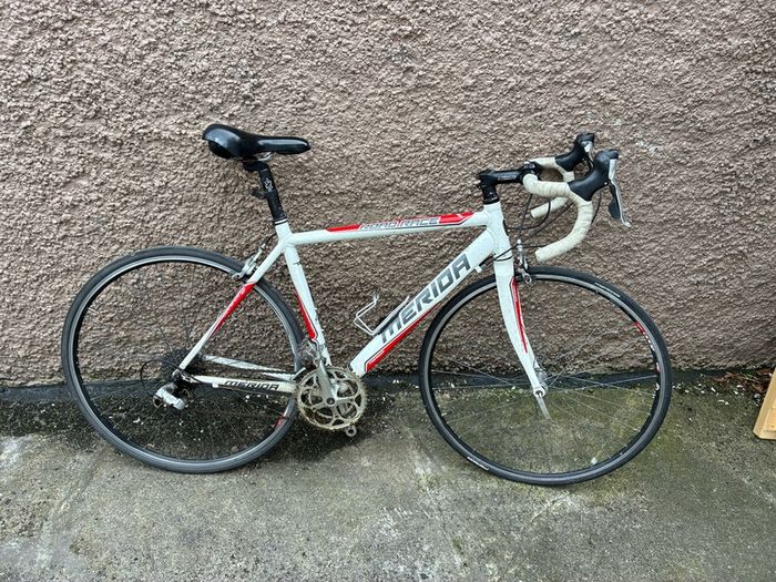 Race bike