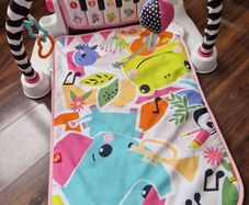 Baby playmat
