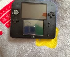Nintendo 2ds ( great condition )