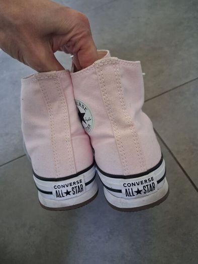 pink platform converse