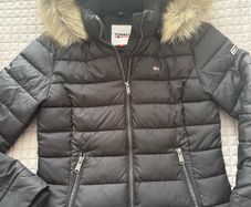 women winter jacket black Tommy Hilfiger size 10 / M medium