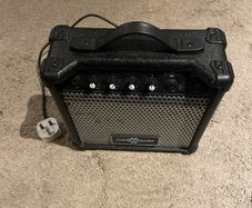 Gear4Music Electric Guitar Amplifier