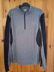 mans sportswear size small