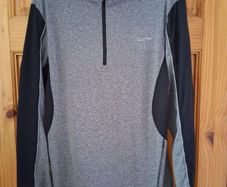 mans sportswear size small
