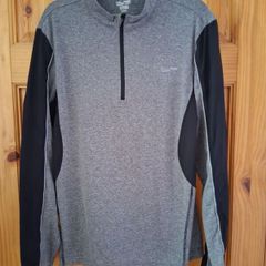mans sportswear size small