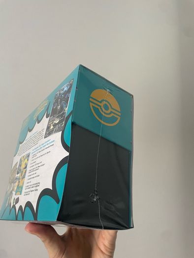 Pokemon Ascended Heros Elite Trainer Box