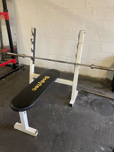 Weight Bench
