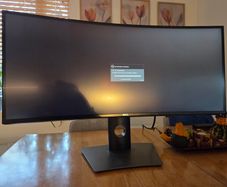 DELL 34-inch Curved IPS Monitor