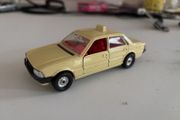 Corgi Peugeot 505 Taxi