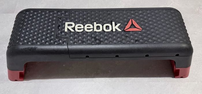 Bench Press and Aerobic Step