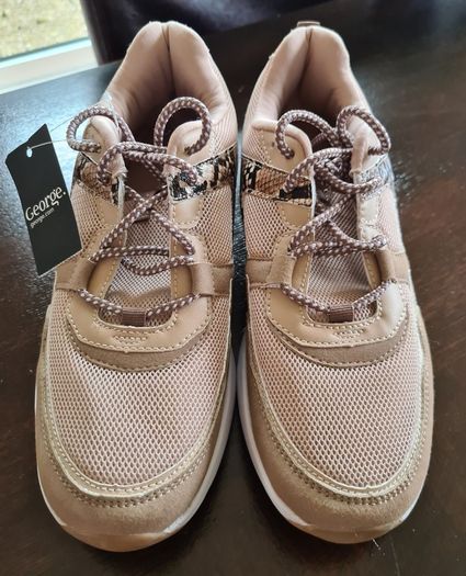 Women's Trainers - Brand New!!!
