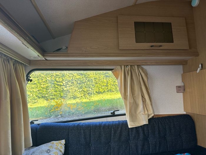 avondale Leda caravan